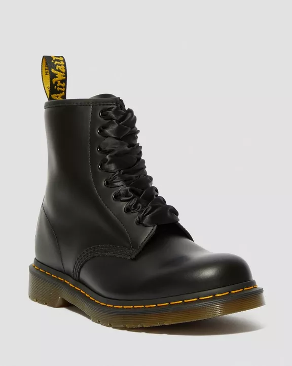 Shoe Laces | Dr. Martens